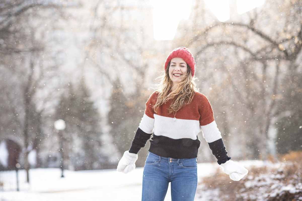 ragazza nella neve